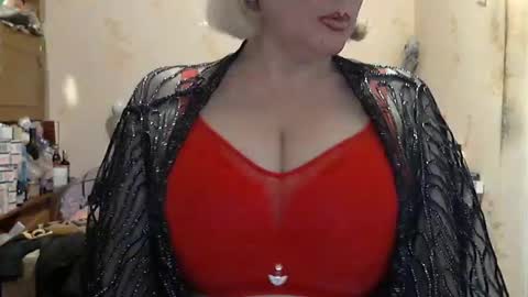 Snapshot of tittylina chatting on January 27, 8:29 am tittylina online show from January 27, 8:29 am