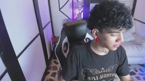 todoroki_666_ online show from September 10, 9:27 pm