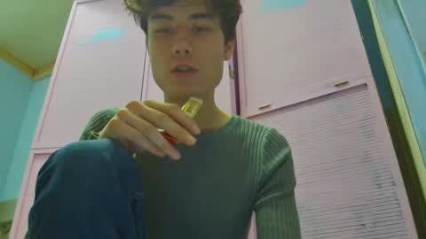 toesandhoney online show from February 7, 5:18 pm