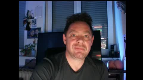 Snapshot of tomame_ chatting on January 28, 11:50 pm tomame_ online show from January 28, 11:50 pm