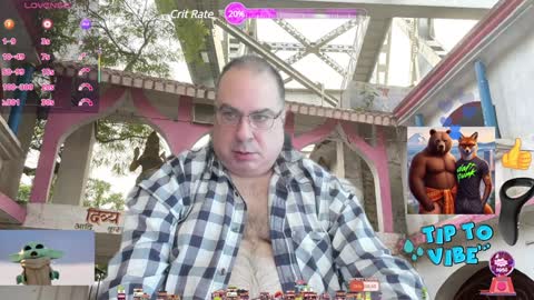 Snapshot of tomaz62a chatting on February 7, 10:09 pm Tomaz62a online show from February 7, 10:09 pm