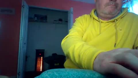 Snapshot of tomcat4848 chatting on February 26, 10:26 pm tomcat4848 online show from February 26, 10:26 pm