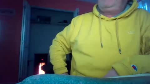 Snapshot of tomcat4848 chatting on February 16, 12:32 pm tomcat4848 online show from February 16, 12:32 pm