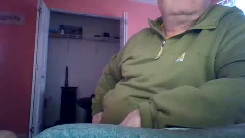 Snapshot of tomcat4848 chatting on March 9, 10:19 pm tomcat4848 online show from March 9, 10:19 pm