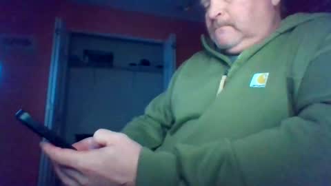 Snapshot of tomcat4848 chatting on February 21, 1:55 am tomcat4848 online show from February 21, 1:55 am
