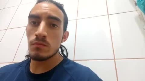 Snapshot of tommypv20 chatting on January 26, 8:36 am Tommy online show from January 26, 8:36 am