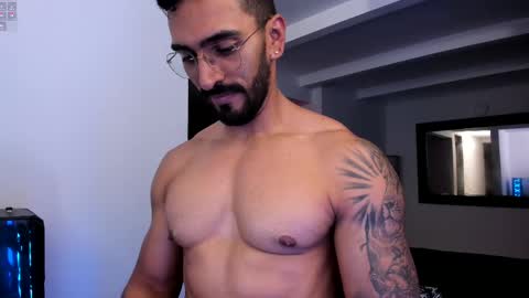 tony muscle1 online show from February 17, 1:47 am