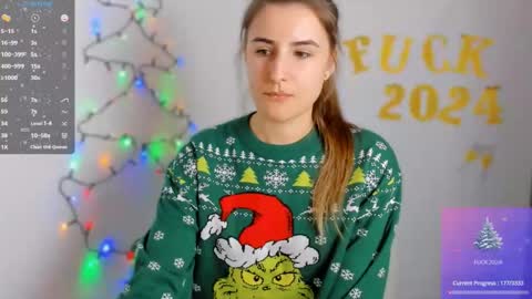 Snapshot of tooboringgirl chatting on December 9, 7:07 pm Alisson online show from December 9, 7:07 pm