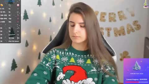 Snapshot of tooboringgirl chatting on December 19, 5:40 pm Alisson online show from December 19, 5:40 pm