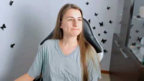 Snapshot of tooboringgirl chatting on September 9, 6:41 pm Alisson online show from September 9, 6:41 pm