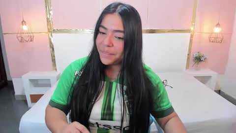 Snapshot of tracyllane chatting on September 14, 6:15 am NIKOL online show from September 14, 6:15 am