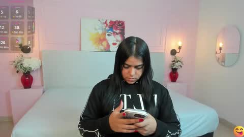 Snapshot of tracyllane chatting on February 28, 4:21 am NIKOL online show from February 28, 4:21 am