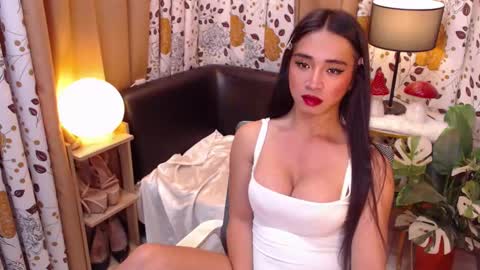 ROSY TAN  BE MY KING DONT FORGET TO FOLLOW AND THUMBS UP ME online show from February 16, 6:21 am