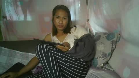 Snapshot of transhottie28 chatting on March 2, 11:09 pm transhottie28 online show from March 2, 11:09 pm