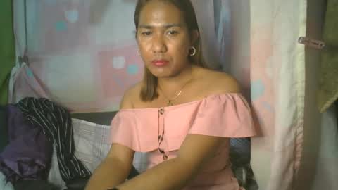 Snapshot of transhottie28 chatting on March 2, 10:03 am transhottie28 online show from March 2, 10:03 am