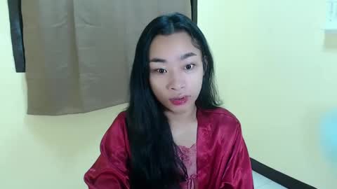 tricia_slut online show from March 3, 5:31 am