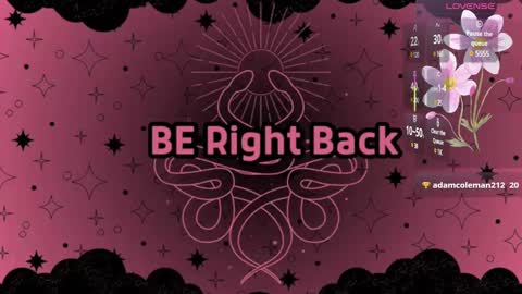 Snapshot of trixxiee_ chatting on February 19, 2:33 pm trixxiee_ online show from February 19, 2:33 pm