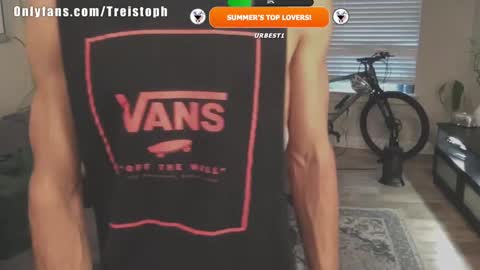 Snapshot of trystoph chatting on September 14, 2:51 pm Treistoph online show from September 14, 2:51 pm