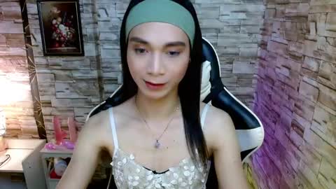 Tina online show from February 16, 4:32 pm