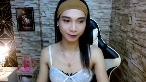 Tina online show from January 6, 1:41 pm