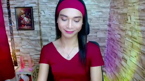 Tina online show from March 9, 7:05 pm