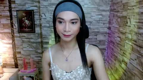 Tina online show from March 7, 5:06 pm