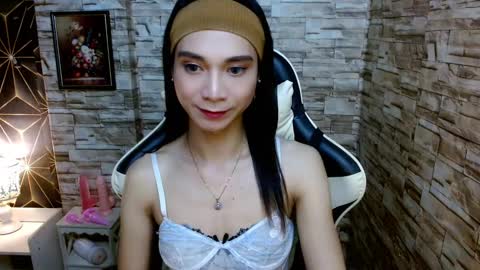 Tina online show from January 6, 4:44 pm