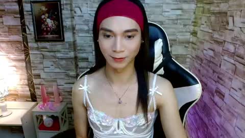 Tina online show from February 20, 6:13 pm