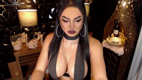 Snapshot of tsdarkdevon chatting on January 20, 7:25 am tsdarkdevon online show from January 20, 7:25 am