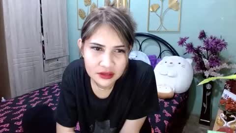 SHENA  online show from February 15, 1:38 pm