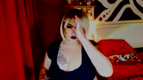 tsmandymoore online show from September 17, 7:45 am