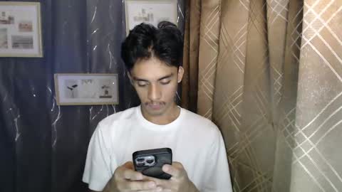Aladin online show from March 9, 7:59 pm