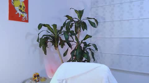 Snapshot of ulala_martina chatting on September 15, 2:35 am Martina online show from September 15, 2:35 am