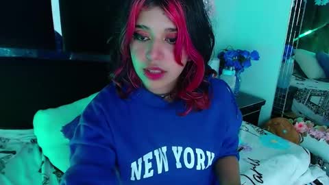 UnderBaby online show from February 25, 7:49 pm
