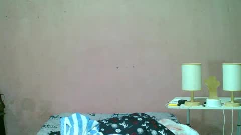 Snapshot of ur_sexybabe_ehra chatting on January 23, 2:12 am ur_sexybabe_ehra online show from January 23, 2:12 am
