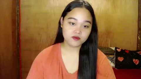 Snapshot of urasian_hotchix69 chatting on January 1, 11:16 am Lycah online show from January 1, 11:16 am