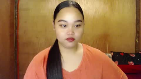 Snapshot of urasian_hotchix69 chatting on December 29, 12:45 pm Lycah online show from December 29, 12:45 pm
