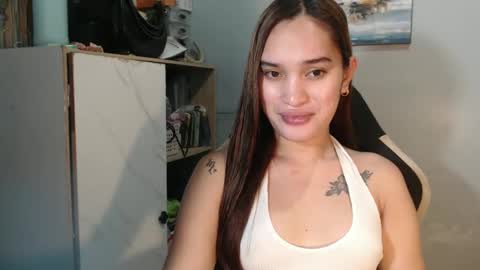 Snapshot of urasianfuckprincessxxx chatting on December 29, 8:58 pm urasianfuckprincessxxx online show from December 29, 8:58 pm