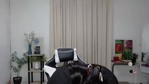 Megan dont forget to follow me and make me happy here when you join to my room  I am your megan loving and caring woman online show from January 21, 11:13 am