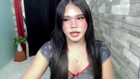 Sofia online show from January 3, 2:30 pm