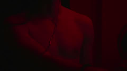 urboytoy_512 online show from February 24, 5:33 am