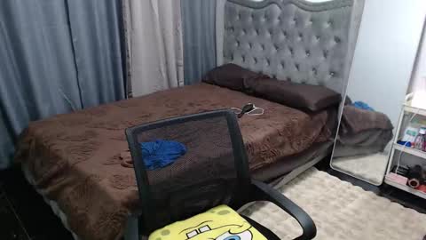 Amira online show from January 15, 1:12 am