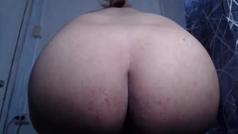 Snapshot of urlovely_hait chatting on September 13, 4:48 am Sham online show from September 13, 4:48 am