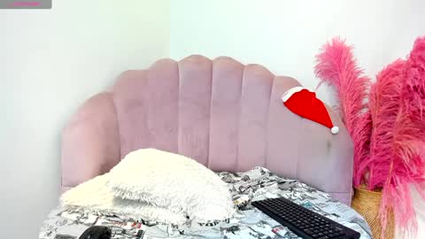 Love online show from December 11, 4:18 am