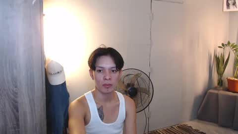Mel online show from February 23, 3:18 pm
