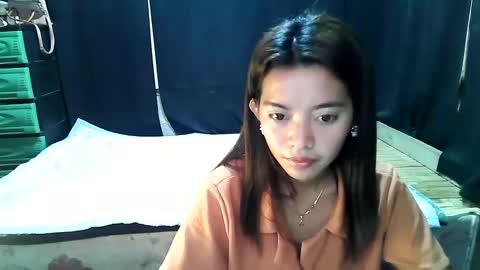 urtinypinay online show from December 27, 5:52 am