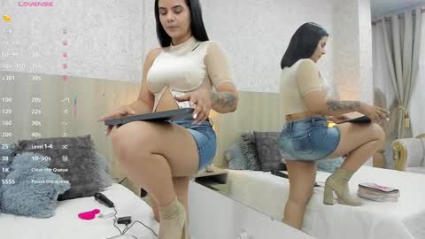   online show from September 19, 9:40 pm