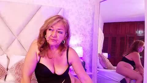 Ana online show from February 22, 10:31 pm