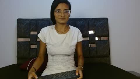Snapshot of valentinalov chatting on September 9, 12:05 pm Valentina online show from September 9, 12:05 pm