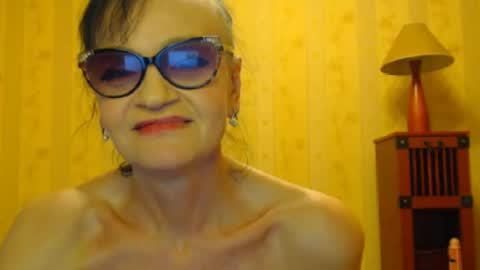 valentijm online show from March 4, 1:06 pm